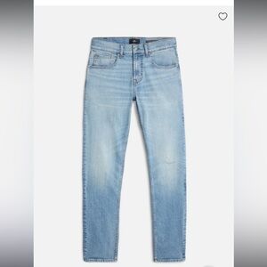 SLIMMY TAPERED in Luxe Performance 7 of mankind jeans